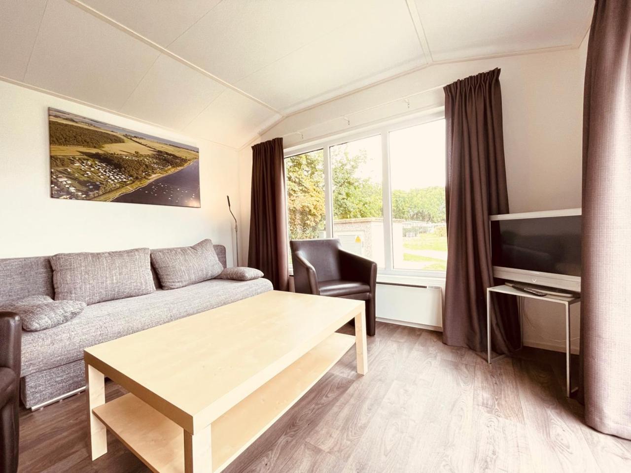 Regenbogen Suhrendorf Hotel Ummanz ภายนอก รูปภาพ